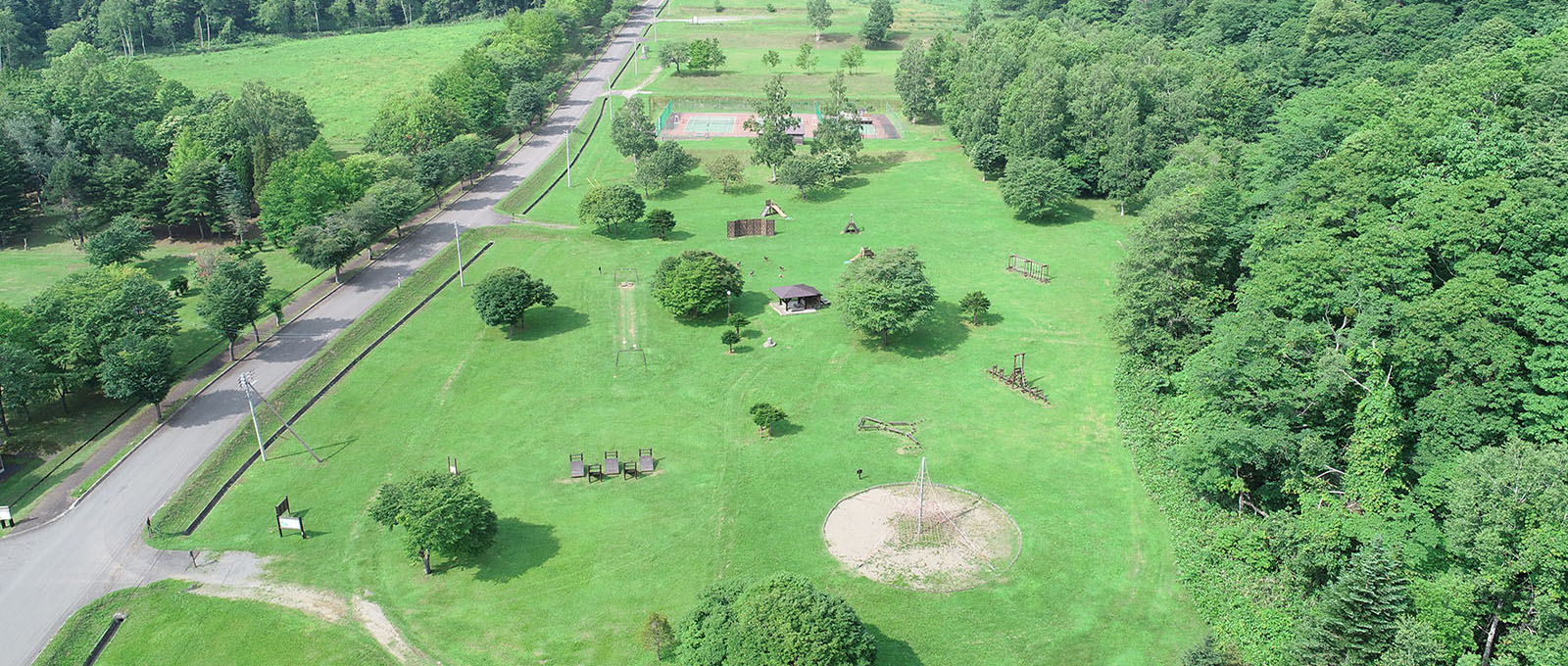 ドローンで撮影した羊蹄山自然公園